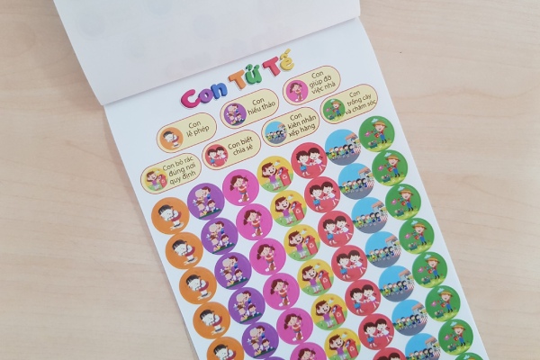 In Hoa Long nhận thiết kế và in ấn mẫu sticker khen thưởng trẻ tử tế