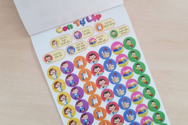 In Hoa Long nhận thiết kế và in ấn mẫu sticker khen thưởng tự lập