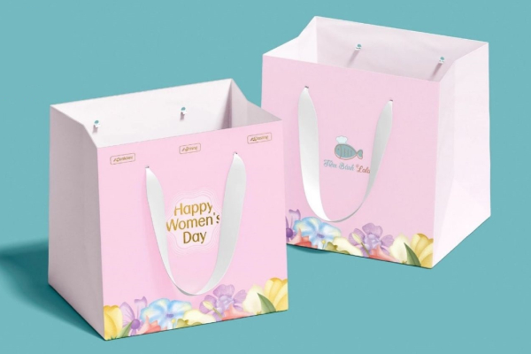 In Hoa Long nhận thiết kế và in ấn Mẫu túi giấy quà tặng 20/10 cao cấp