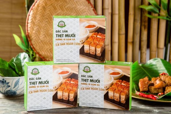 Hộp quà Tết thịt chua sang trọng, chất lượng cao
