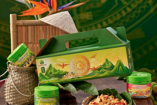 Hộp quà Tết thịt chua sang trọng, chất lượng cao