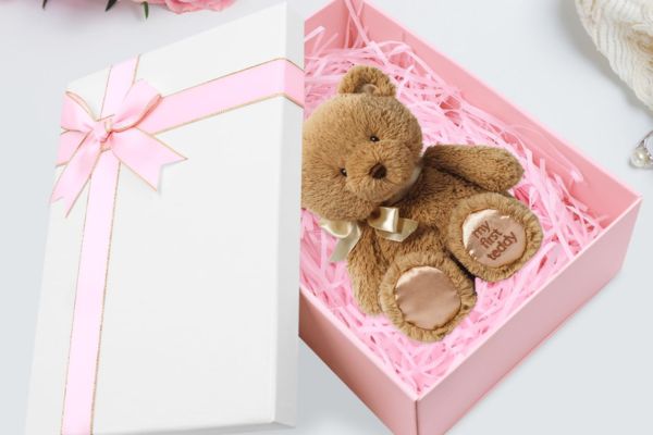 Mẫu hộp giấy đựng gấu bông đẹp, chất lượng cao