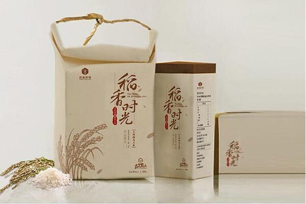 In Hoa Long nhận thiết kế và in mẫu túi đựng thực phẩm gạo