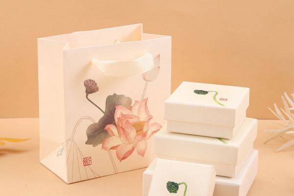 Mẫu túi giấy hoa sen đẹp, giá rẻ