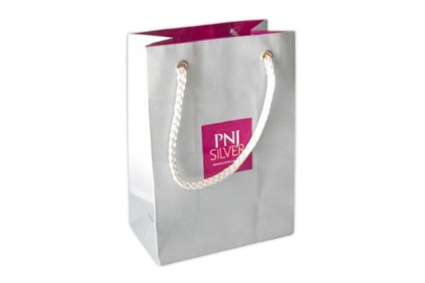 Mẫu túi giấy PNJ trẻ trung