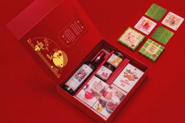 Hộp quà Tết Lạc Hồng giá rẻ, mẫu đẹp