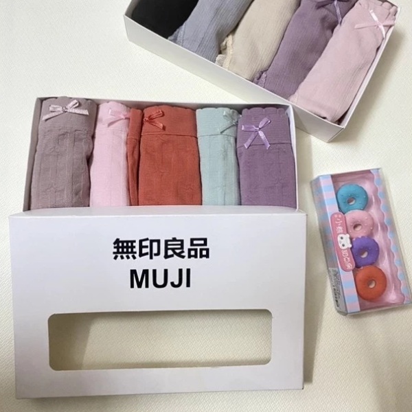 In Hoa Long nhận thiết kế và in ấn mẫu hộp giấy đựng đồ lót muji