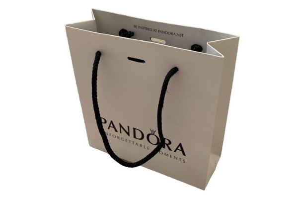 Mẫu túi giấy pandora cứng cáp