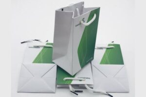 In túi giấy vietcombank giá rẻ, thiết kế theo yêu cầu