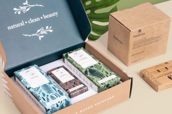 Hộp carton đựng mỹ phẩm theo yêu cầu
