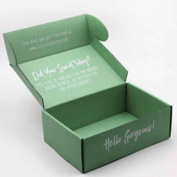 In Hoa Long nhận thiết kế và in hộp carton nắp gài đẹp