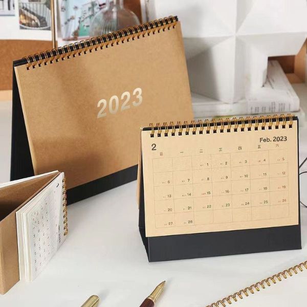 In lịch để bàn giấy kraft mẫu đẹp