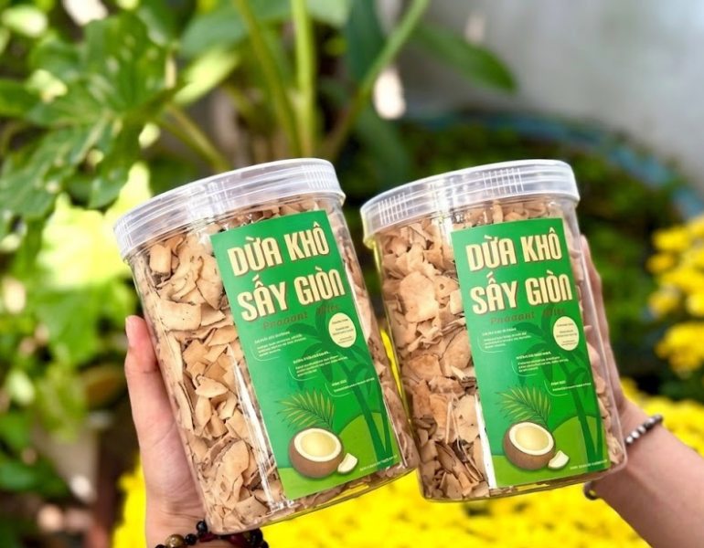 In tem nhãn dừa sấy giòn thu hút