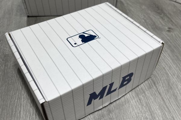 Hộp quà tặng MLB đẹp, giá rẻ
