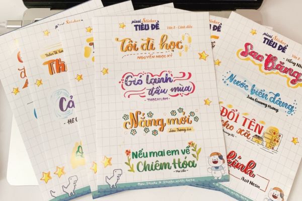 Sticker tựa đề văn học giá rẻ, mẫu đẹp