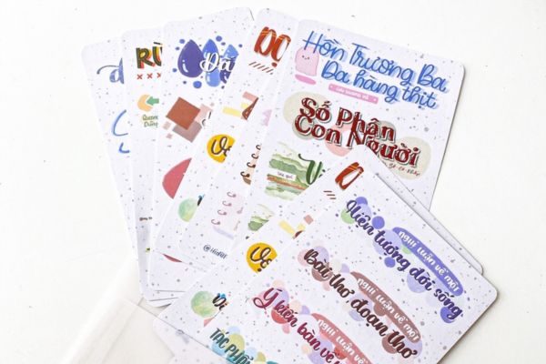 Sticker tựa đề văn học giá rẻ, mẫu đẹp