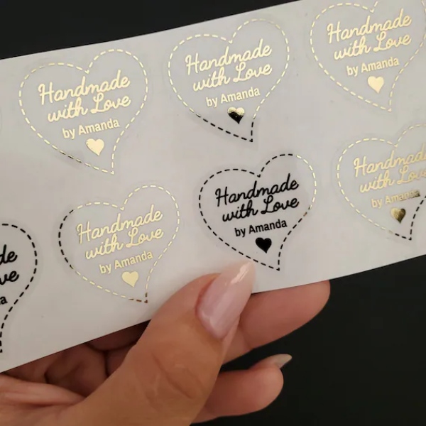 In Hoa Long nhận in tem nhãn dán hình trái tim theo yêu cầu