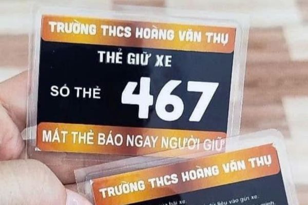 In thẻ giữ xe ép plastic tại Hà Nội
