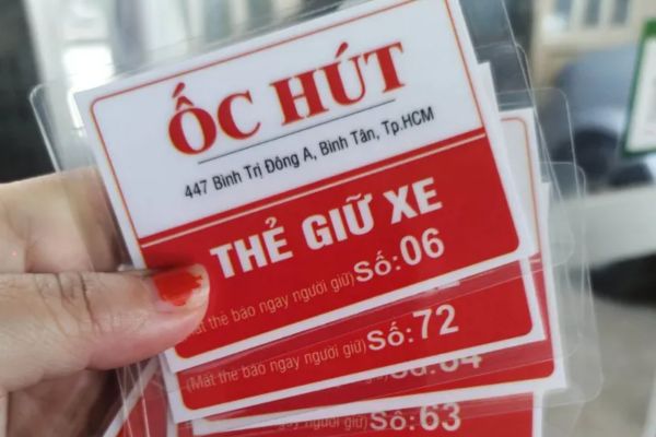 In thẻ giữ xe ép plastic tại Hà Nội