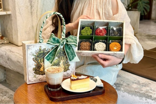 Mẫu hộp đựng bánh trung thu mini cute