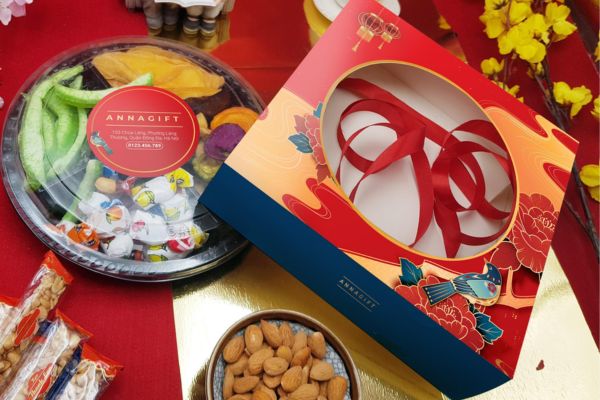 Hộp quà Tết bóng kính mẫu đẹp