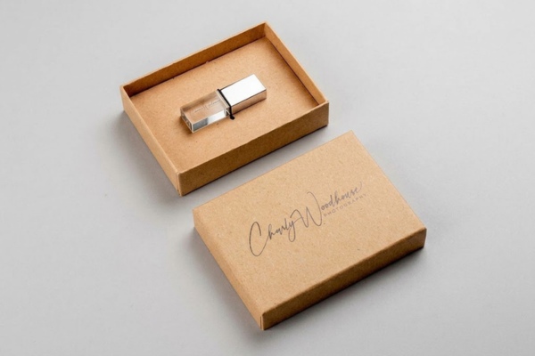 Mẫu in hộp đựng USB nắp âm dương