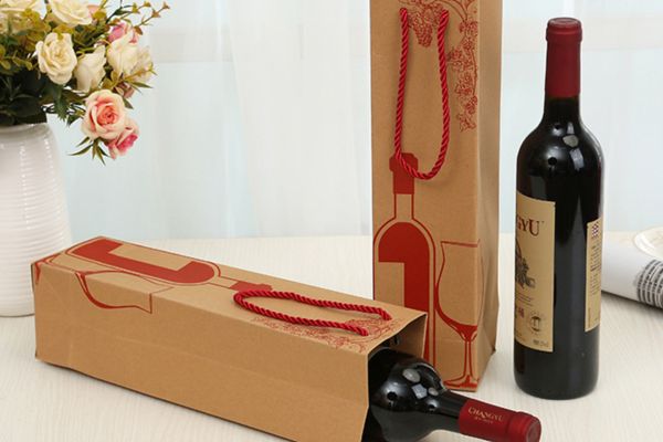 Túi giấy đựng rượu vang giá rẻ, mẫu đẹp