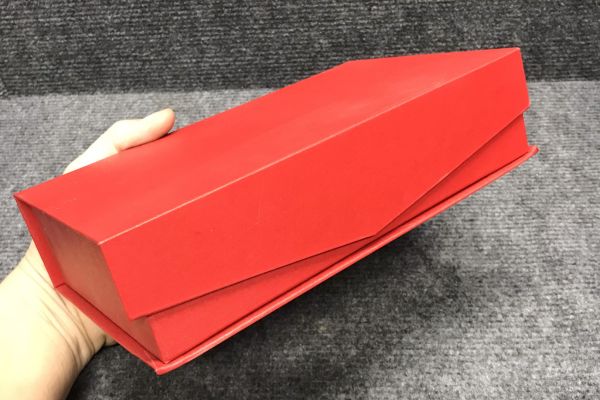 Hộp giấy đựng huân chương theo yêu cầu