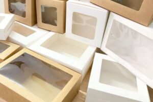 Hộp giấy nắp trong giá rẻ, mẫu đẹp