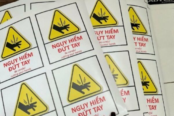 In tem cảnh báo nguy hiểm theo yêu cầu