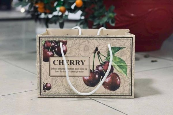 In túi giấy đựng cherry theo yêu cầu