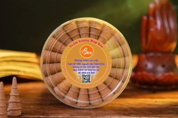 In tem dán trầm hương giá rẻ, mẫu đẹp