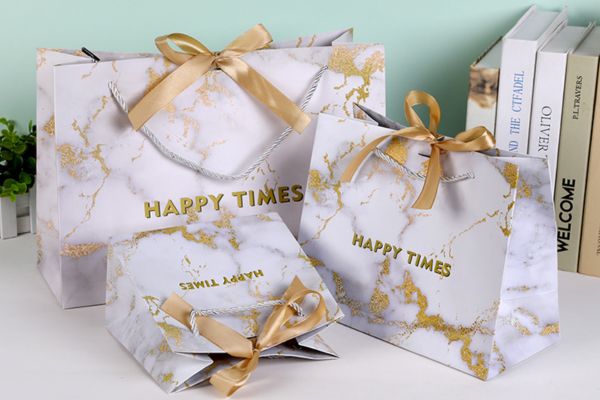 Mẫu túi giấy thắt nơ giá rẻ tại Hà Nội