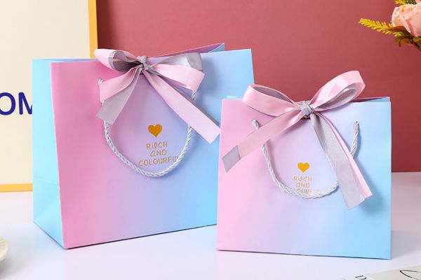 Mẫu túi giấy thắt nơ giá rẻ tại Hà Nội